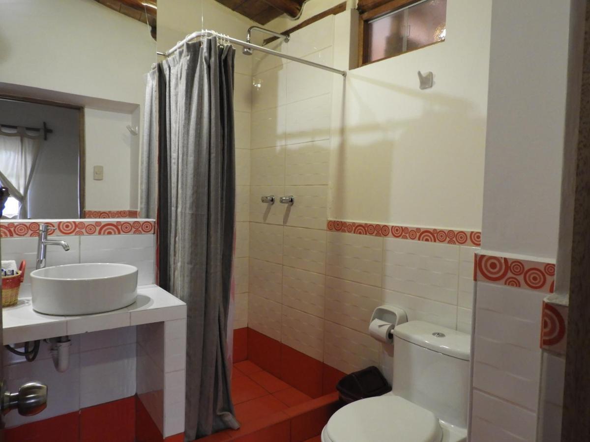 Picaflor Tambo Guest House Ollantaytambo Eksteriør billede